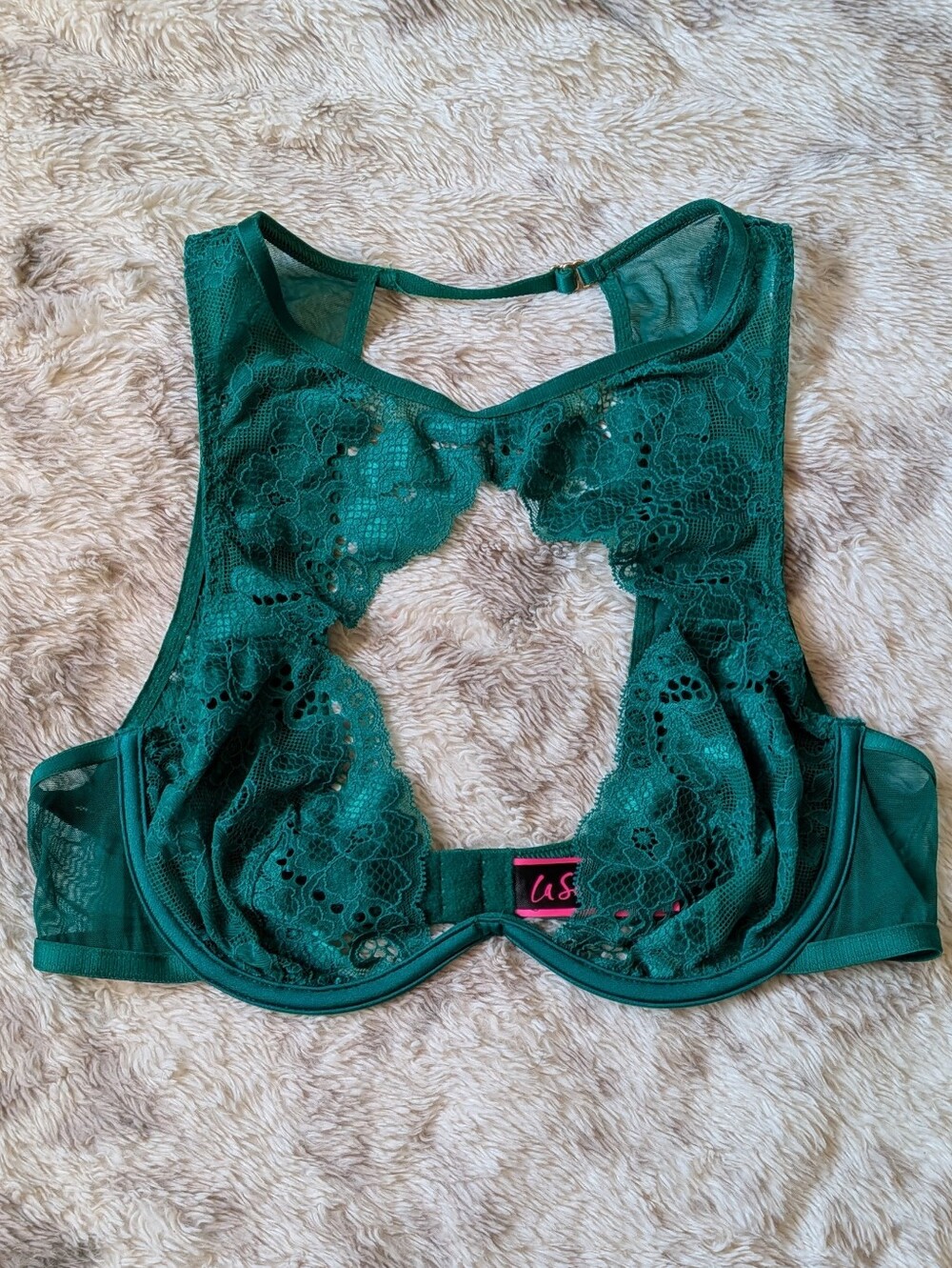 La Senza | Green | High Neck Cut Out Floral Lace Bra